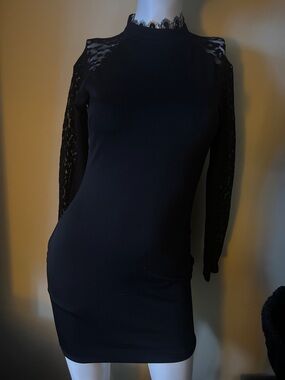 Forever 21 Black Lace Sleeve Mock Neck Bodycon Dress